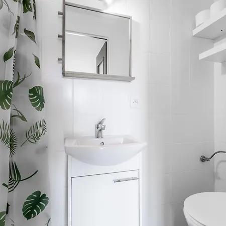 Kwatera prywatna I Krótka 4 *